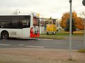 VU KVB Bus PKW Koeln Porz Gremberghoven Neuenhofstr Edmund Rumplerstr P082